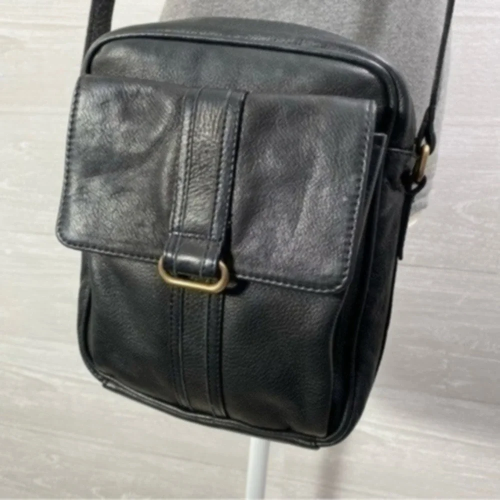 ALCO women’s genuine leather crossbody bag Color Black